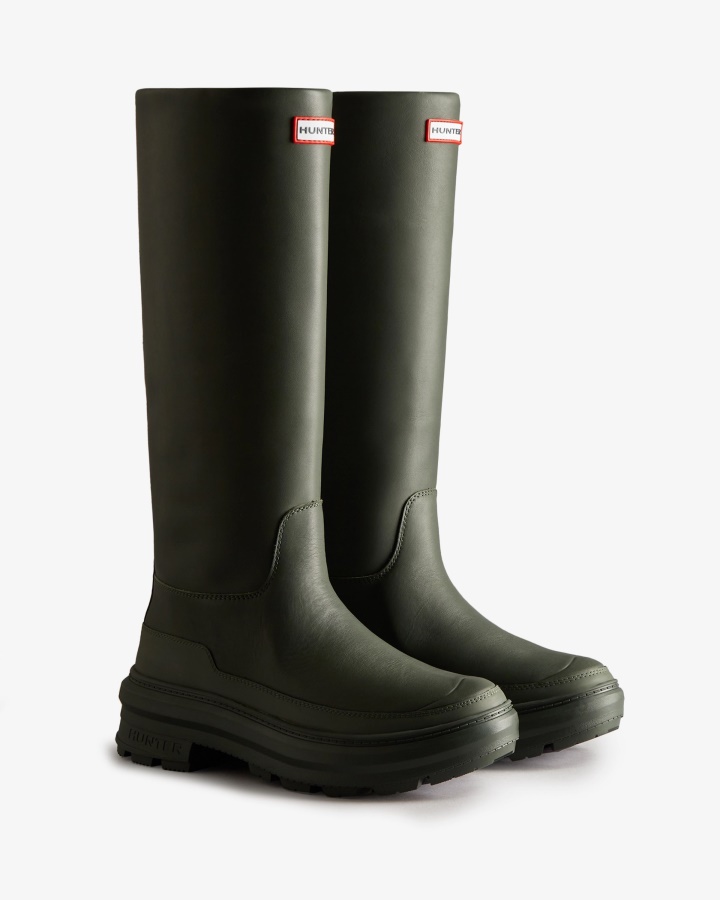 Hunter Women's Killing Eve Tall Chasing Boot Olive
