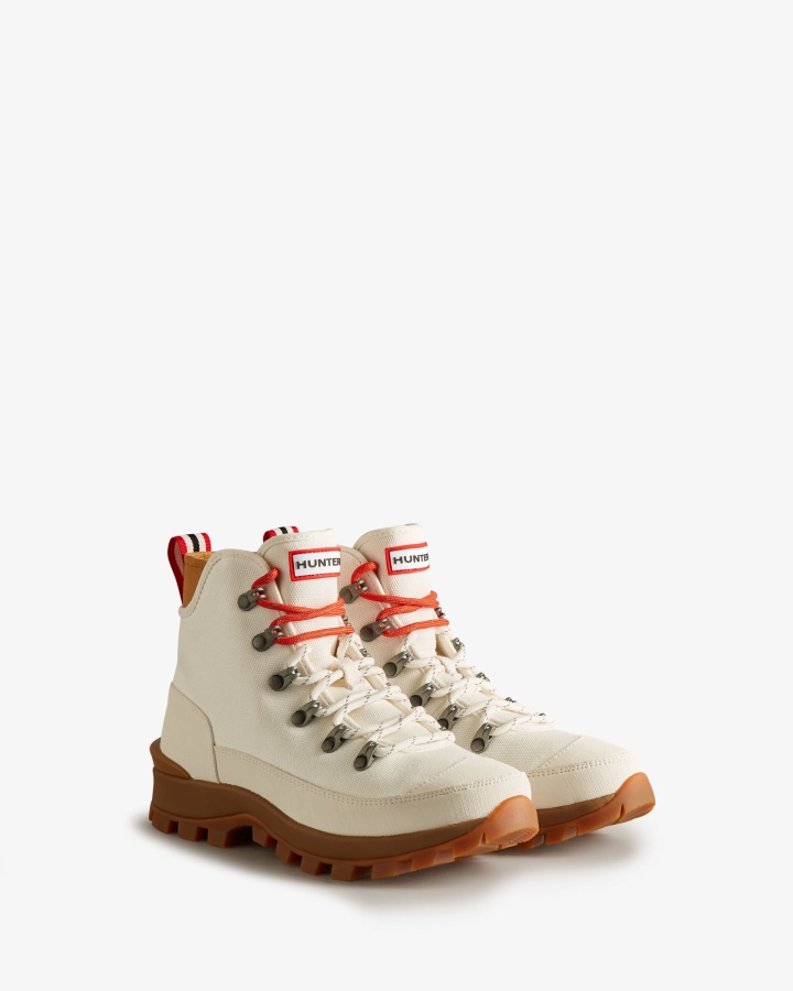 Hunter Women's Canvas Desert Commando Boots Natural