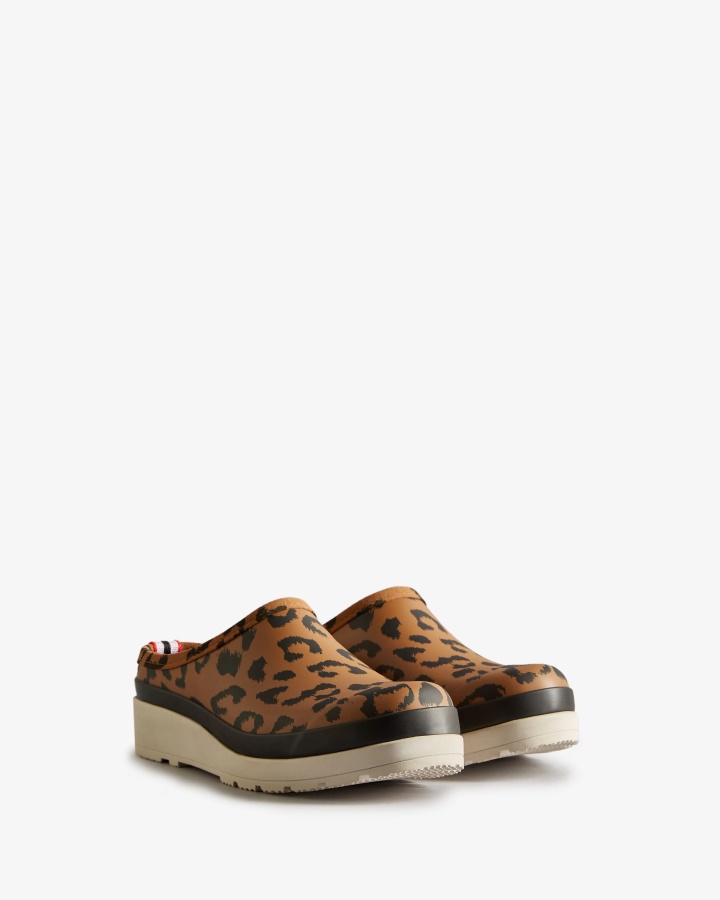 Hunter Women's Play Hybrid Leopard Print Clogs Black-Cast