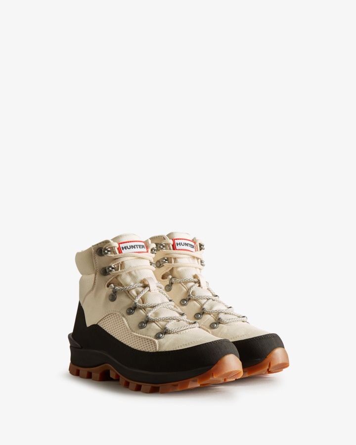 Hunter Women's Explorer Insulated Lace-Up Commando Boots White Willow-Cosy Cream-Black